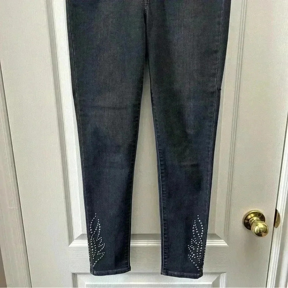 Levi’s 721 High Rise Skinny Jeans Studded Ankle Cropped Washed Black Size 26 - Picture 8 of 16